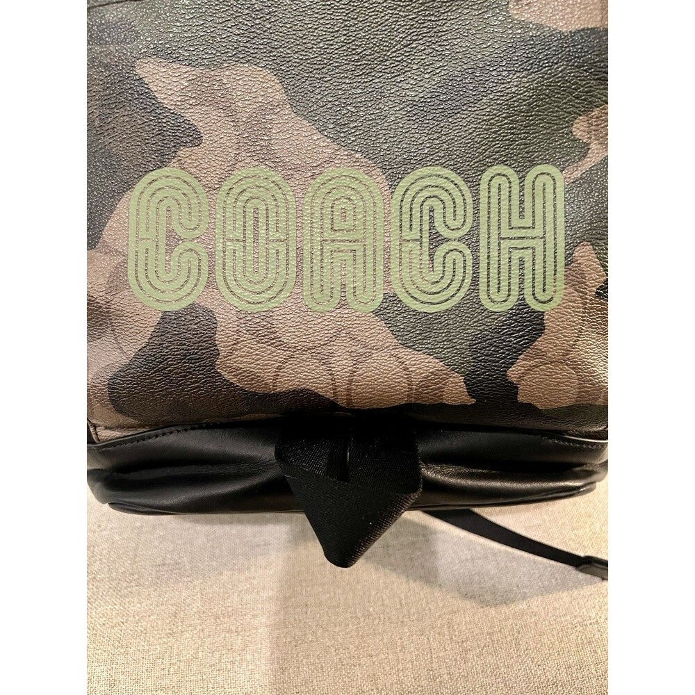 Coach Camouflage Backpack with Green Logo - Picture 4 of 16